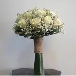 The Bride'S Flower - White